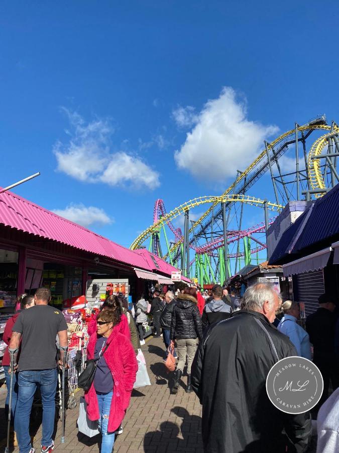 Seaview 145 - Pet Friendly, Bath And Close To Beach & Fantasy Island - Meadow Lakes Caravan & Lodge Hire Ingoldmells Luaran gambar